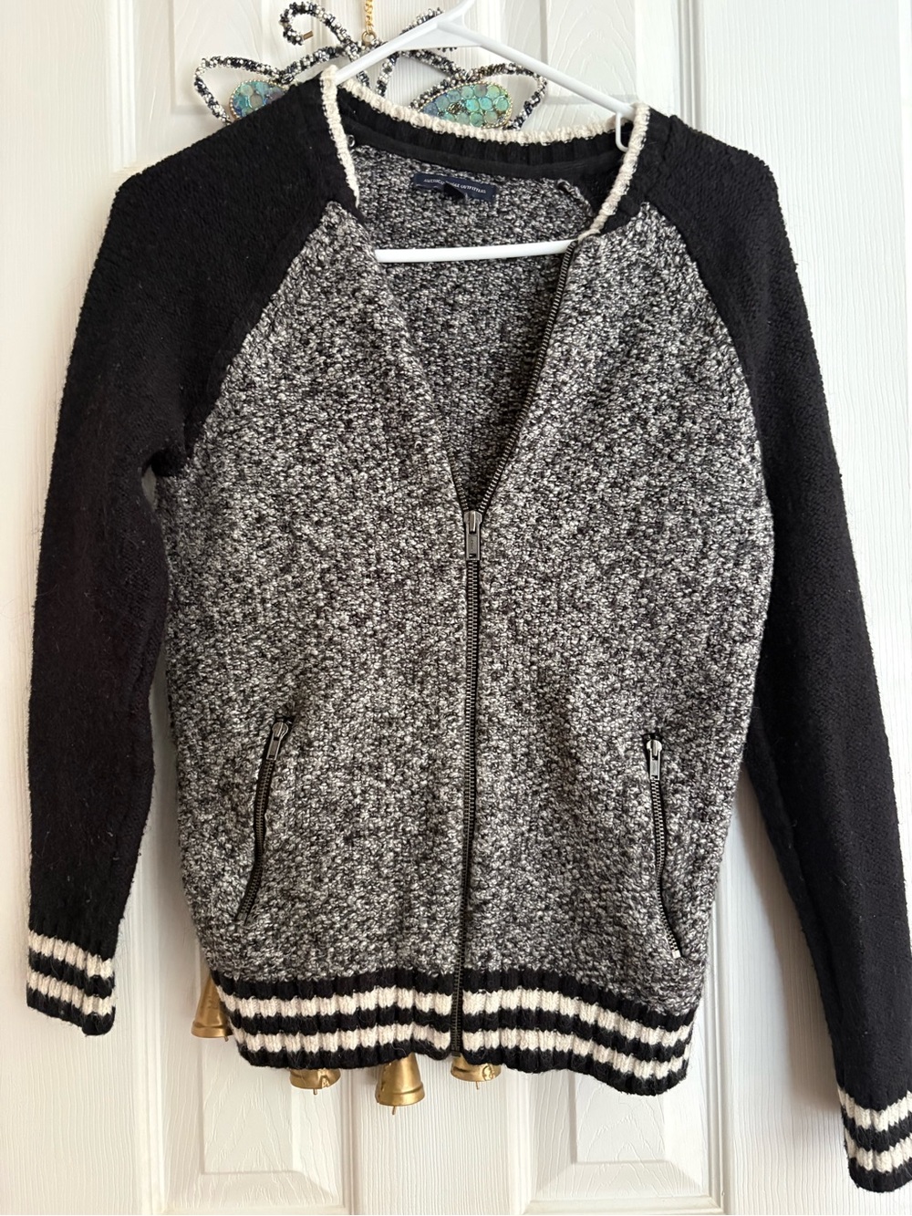 American Eagle Outfitters Black and Gray Zip Sweater Jacket